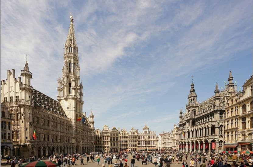 grand-place-bruxelles.jpg Grand-Place