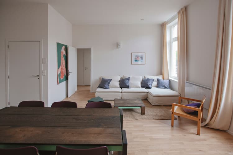 Gallery Image 2 Gallery Image 2