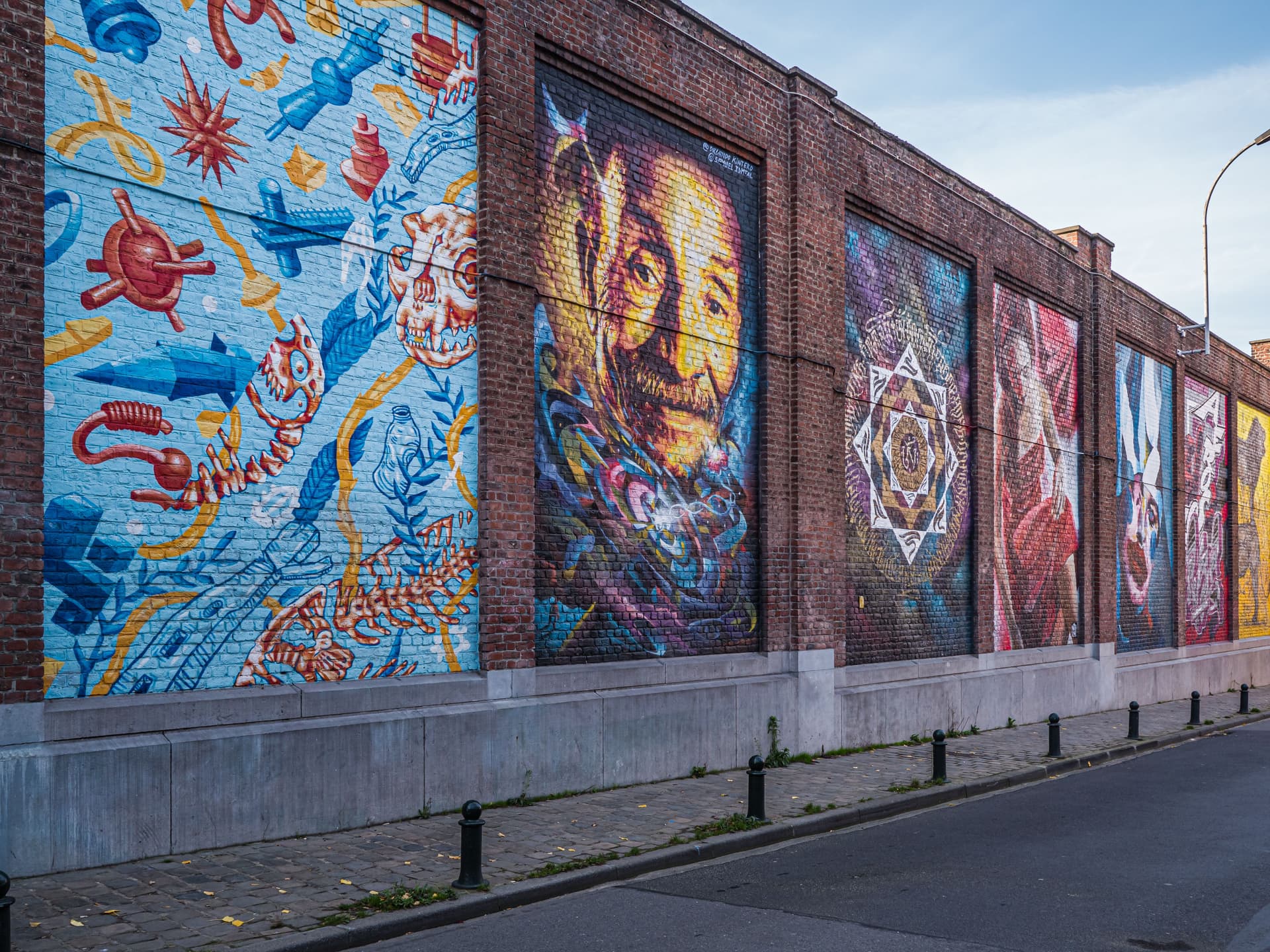 Discovering Burssels on a budget Discovering Burssels on a budget