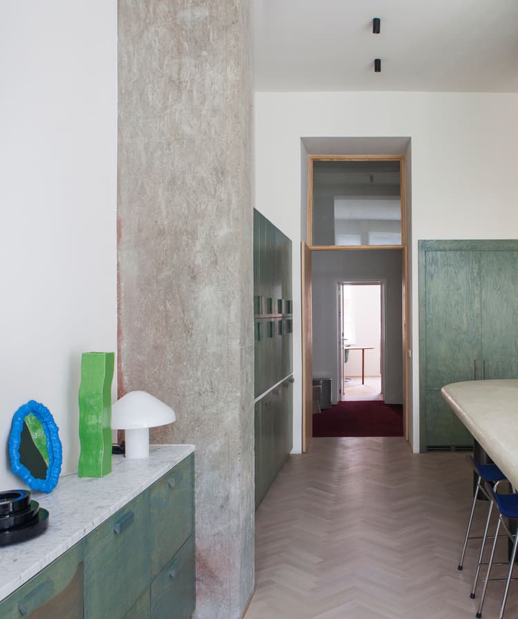 Gallery Image 2 Gallery Image 2