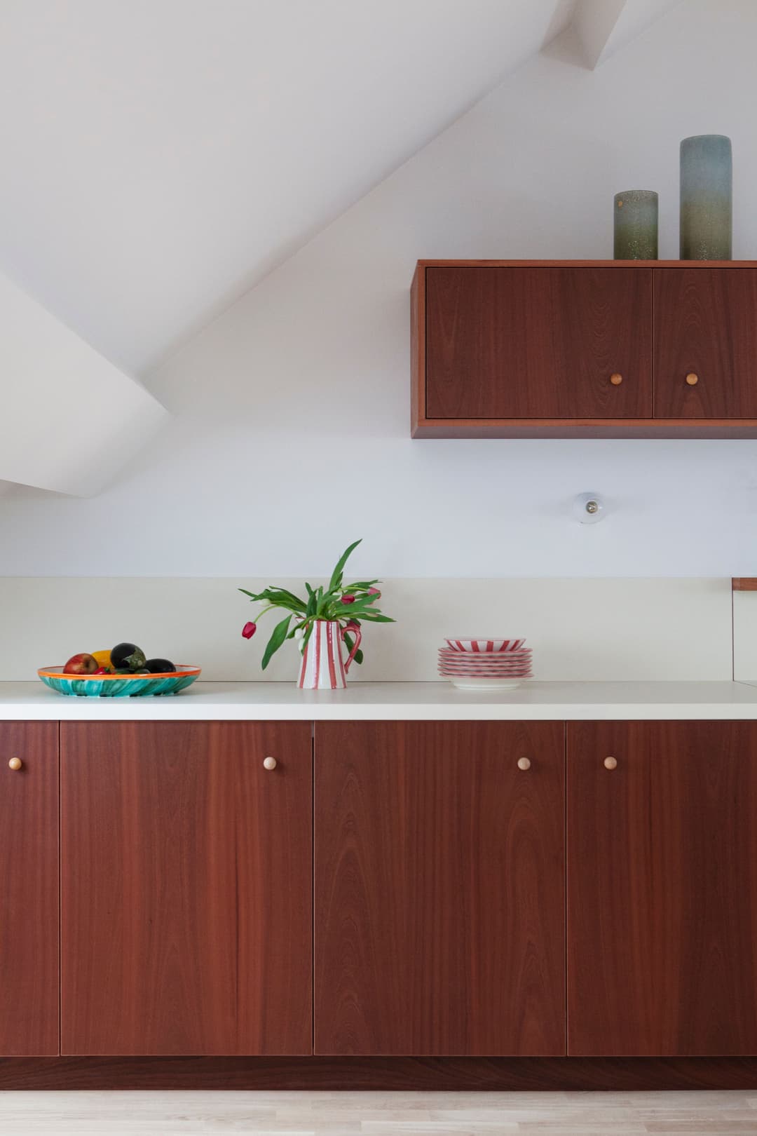 3 Bedrooms Apartment 3 Bedrooms Apartment